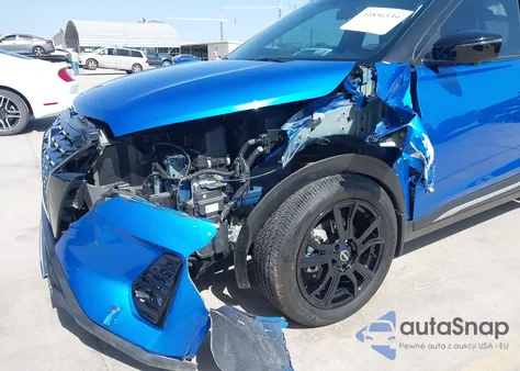 2024 Nissan Kicks Sr z USA, uszkodzony, nr VIN 3N1CP5DV8RL549685